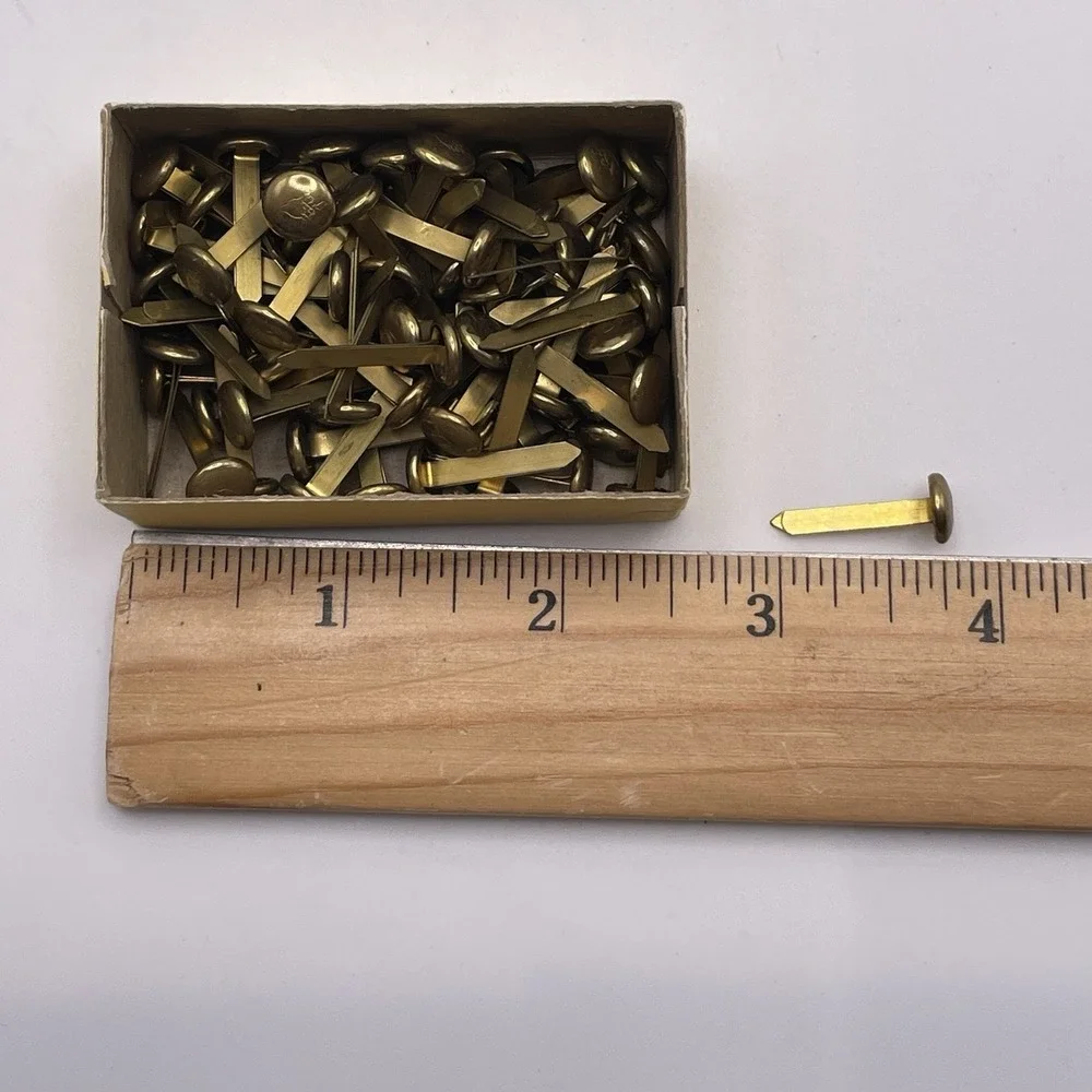 Vtg Oakville Round Head Brass Brads Paper Fasteners‎ USA Rust Proof 81 Count